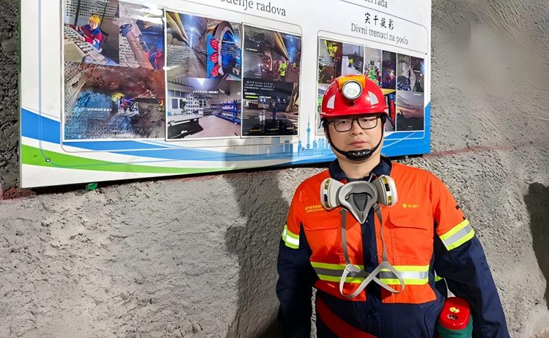 b1020618a70b4382bd1c3463d40c22e1