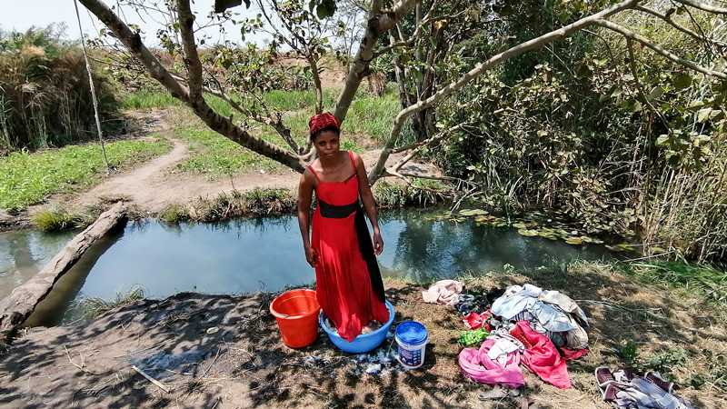 共同发展 |卡瑞鲁周边社区居民喝上了家门口的井水